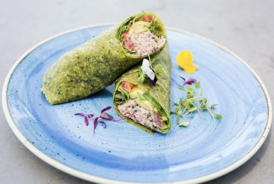 CRUNCHY TUNA WRAP each